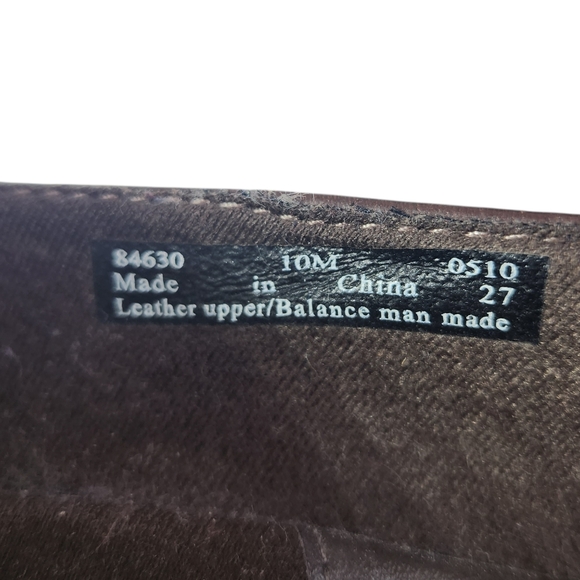 Clarks Women's 10M Brown Leather Slip-On Loafers Comfort Preppy Academia Casual - Picture 12 of 13